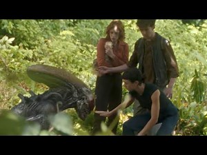 Alien comes on earth (alien Earth 2025) S1 Ep.3 explained by movie explanation voice