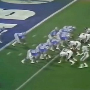 Born on this day (7/28) in 1952: Leonard Thompson (Leonard Thompson 94-yard touchdown pass from Eric Hipple) Chicago Bears at Detroit Lions 1981-10-19 | On this day in Professional Football History