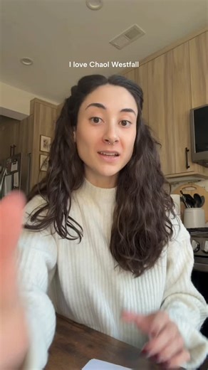 Gabriella Guava on Instagram: "Hopefully this makes sense because I had to cut out 4 minutes and 18 seconds 😩 I feel like the most “human” characters get the most judgment because humans are so flawed!! Diem from The Kindred’s Curse Saga and Ithan from Crescent City also get so much negative criticism, but to me, they are the most human because they make mistakes over and over again. #throneofglass #chaolwestfall #sarahjmaas"