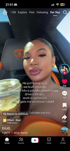 Honourable Mention...omg... #MrandMrsCommas #Explore