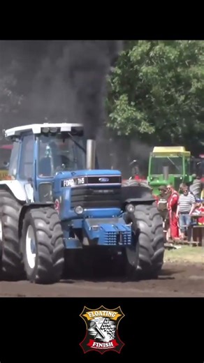 Tractor Pulling Ford TW25