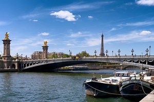 Verão em Paris 2025: o que fazer, o que vestir e outras dicas