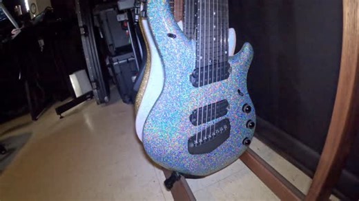 JOSH FREEMAN on Instagram: "Thank you to @stringswing for sending over this sick 6 guitar rack. This thing is the perfect fit for my studio 🔥"