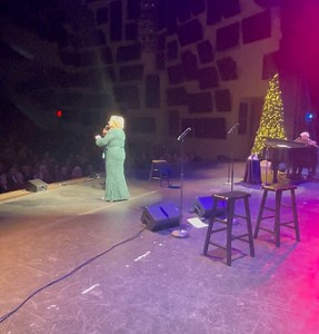 Sandi Patty on Reels