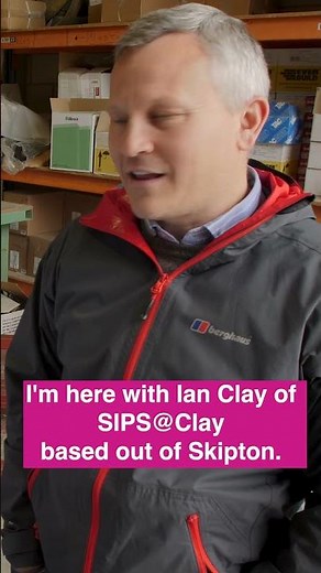 How are SIPS panels made?