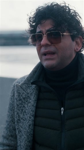 3.8K views · 26 reactions | De Iraanse journalist Ruhollah Zam legde corruptie en hypocrisie bloot in het Iraanse regime. Dat kostte hem uiteindelijk zijn leven. Op het IDFA spreekt Eva Koreman met de Iraans-Nederlandse schrijver Kaweh Modiri over Zam en de documentaire die over hem is gemaakt: 'Son of Mullah'. Kijk 'Inside IDFA' op NPO Start: https://bit.ly/vpro-idfa | VPRO | Facebook