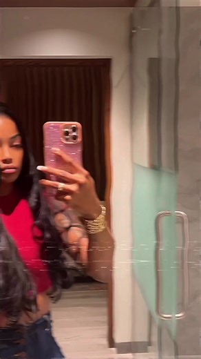 neilo_african_styl (@neilo_african_styl)’s videos with Menina Má - Anitta