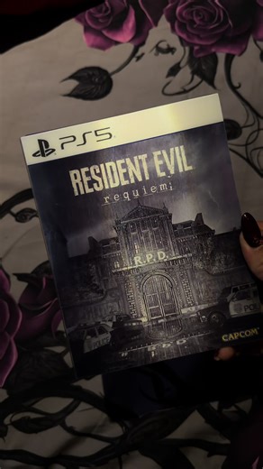 resident evil requiem lenticular edition ♠️ super excited to play this one ! #residentevil #residentevilrequiem #ps5 #horrorgame #gamergirlstiktok
