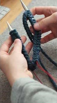 How to: Magic Loop in knitting #knitwithme #howtoknit #tutorial