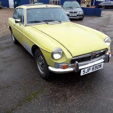 MG MGB GT V8 Citron yellow project car for sale