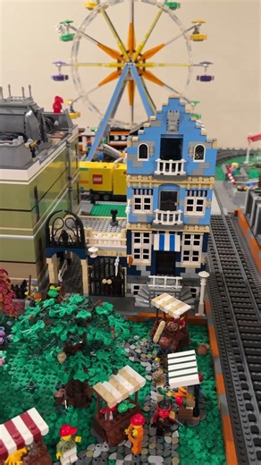 LEGO Market Street Modular Building #lego #legos #toys #legomodular