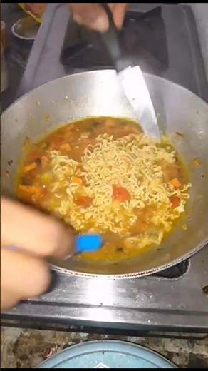2 Minutes Instant Noodles🍜 Yummy Twisty #noodles #maggi #maggirecipe #shorts #shortsfeed #vairl #yt