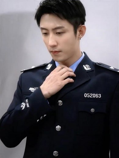 黄景瑜《罚罪2》今日开播｜Johnny Huang Jingyu “The Punishment” premieres today! 251225