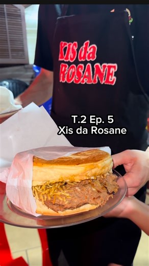Sofias por Aí on Instagram: "ep. 5 da temp. 2 do ARQUIVO XIS: em busca do xis perfeito o queridinho de Viamão: @xisdarosane nossas pedidas 💰 batata frita M R$ 28,00 xis filé R$ 42,00 xis veg acebolado R$ 27,00 xis strogonoff R$ 33,00 cachorro coração R$ 26,00 📍rua nossa senhora de fátima, 55 - viamão"