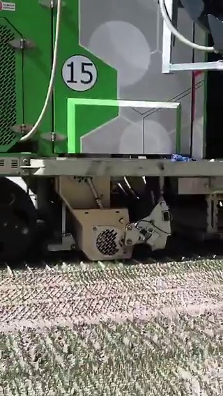 🇲🇽✨ The Azteca Stadium will host 5 matches at the upcoming World Cup! This is how they relayed the turf. It will become the FIRST stadium to host 3 World Cup openings: 1970, 1986 and 2026. 🏟️🔜