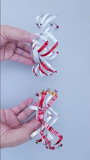 DIY/Làm lồng đèn từ vật liệu đã qua sử dụng - LỒNG ĐÈN HOA SEN - Lotus Lantern.