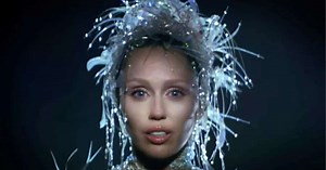 Miley Cyrus lança Prelude, primeira faixa do álbum Something Beautiful; ouça