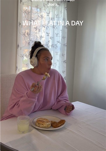 Delicious Dinner Ideas: What I Eat in a Day