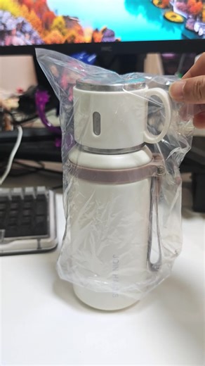 600ml Insulated Bottle Portable Coffee Cup with Lid Dual-Function Tea Partition 316 Stainless Steel Thermal Flask for Camping Cycling Car Home Office Drinkware Tumbler Mug #multifunctionbottleopener #tumbler20oz #insulatedtoddlercup #ceramicmug #4in1bottle #leakproofbottle #besttoddlercup #leakprooftoddlercup #beveragefridge #instantheatingportablewaterdispenser