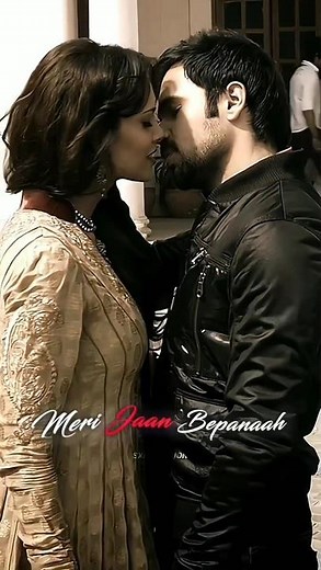 Emraan Hashmi and Bipasha Basu hot 🔥 kissing scene #youtuber #shot #shtos
