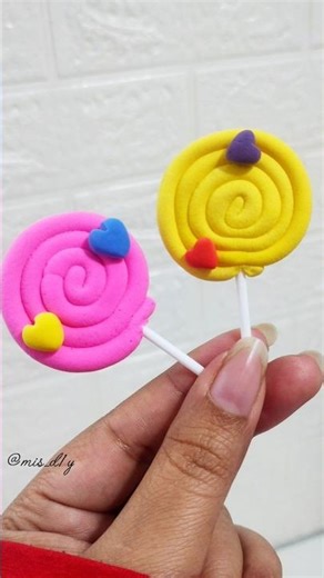 How to make Lollipop very easily 🍭#diy #clayart #lollipop #claycraft #trending #viralshorts #craft