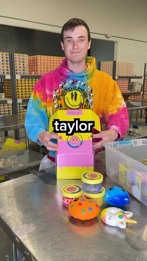 Are you a swiftie?! 😜 Peachybbies.com restocks Friday at 7pm EST! 🎉✨ #peachyslimes