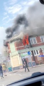Major fire: Avoid area! More here: http://wearesouthdevon.com/major-blaze-breaks-out-at-paignton-pub/ | Spotted Torquay