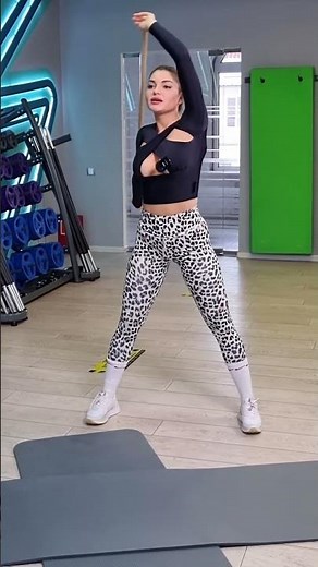 ENERGIZING STRETCH & FLOW | Natalia’s Full Body Yoga at the Gym