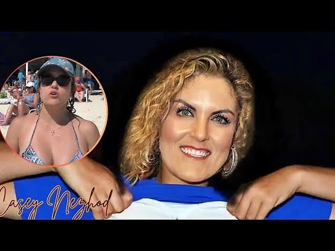 Casey Nezhoda Shows Off Her Huge Size In A New Photo