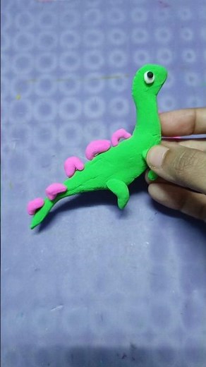 clay dinosaur making