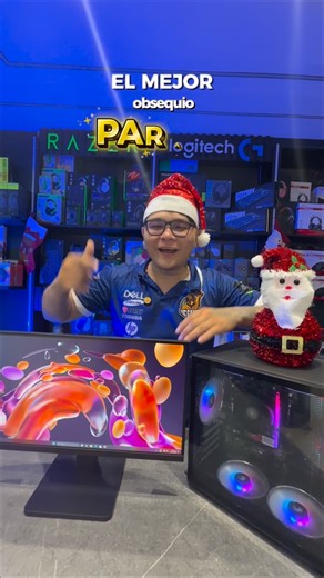 M&C Technology 🚀 - Tienda Física Gamer 🎯 on Instagram: "🎄🔥 ¡Gran Descuento Navideño en MC Technology! 🔥🎄 La promo gamer más fuerte de la temporada está aquí 🎁💥 💻 Torre Ryzen 5 5600GT ⚡ 16GB RAM | 1TB 🌈 Chasis con 7 fans RGB 🖥️ Monitor 22” 🎁 Obsequio: combo teclado + mouse RGB 🛋️ Incluye mesa para tu torre ✨ Lleva tu set-up completo con potencia, estilo y un gran descuento navideño. 👉 ¡