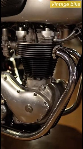 1949 Norton Model 7 Dominator — Birth of the Norton Twin