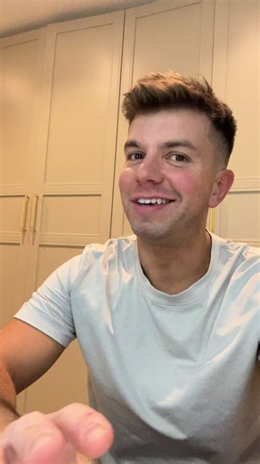 Bus Drivers' Friendly Wave: A Cute Gesture Explained