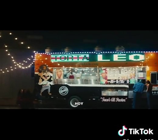 Solo mírame con esos ojitos lindos 🥺❤️ Bad Bunny ft. Bomba Estéreo - Ojitos Lindos (Video Oficial) | Un Verano Sin Ti