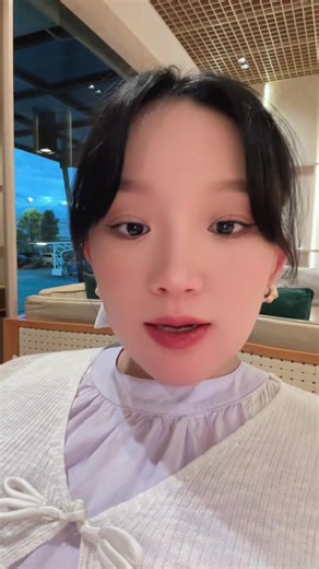 Exploring Myanmar's Unique Culture through Vlogs