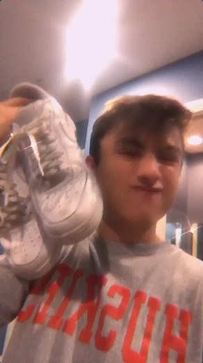 decided to turn my old AF1s into something p cool😎