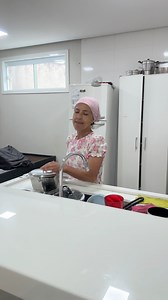 45K views · 1.4K reactions | Pra que serve isso na panela? Você sabe? | A Diarista Cyda e a Patroa | Facebook