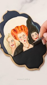 I had so much fun decorating this Hocus Pocus cookie! | SweetAmbs