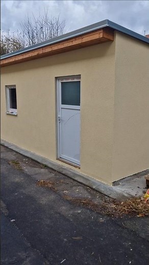 Zahradní domek z kvalitní dřevostavby 🪚 Styl, funkčnost a dlouhá životnost! #drevostavba