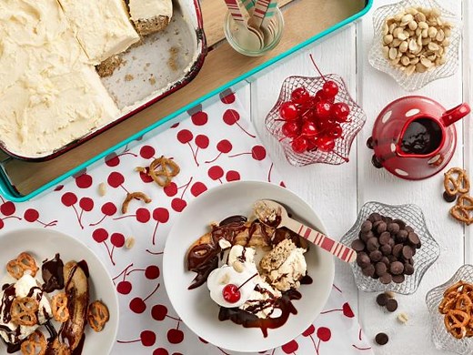 Banana Split Sundae Cake