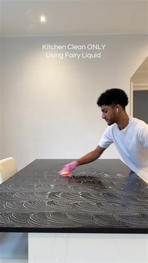 Fairy liquid ONLY clean 🩷 #cleantok #cleaning #cleanwithme | fairy liquid