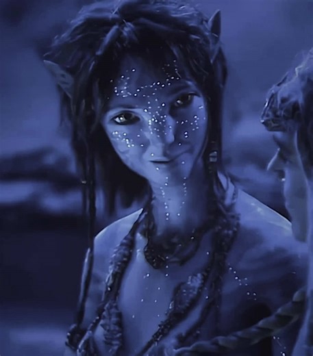 the constellations on her face 🩵 #avatar #avataredit #avatarfireandash #avatarfireandashedit #fyp kiri sully edit