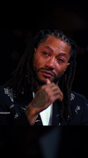 Derrick Rose: A Tribute to His Legacy with Chicago Bulls