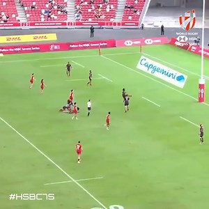 Oops 😅 One of the most bizarre finishes to a game you'll see! 📺 World Rugby Sevens #WorldRugby7s #HSBC7 | rugby.com.au