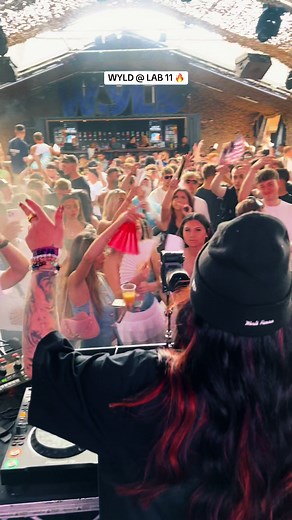 Debut DJ Set at Lab 11: House Music Vibes