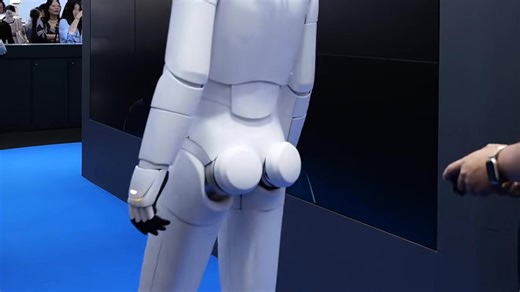 多模態AI之人形機器人(Matrix-1)。http://xhslink.com/m/6QBQkZC5A74 | Smart Robots 智慧機器人