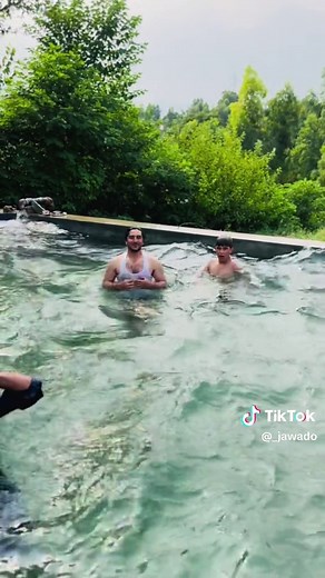 #enjoying a swim in the heat of July.. #jawadovideos #alhamdulillah #gosam 🏊