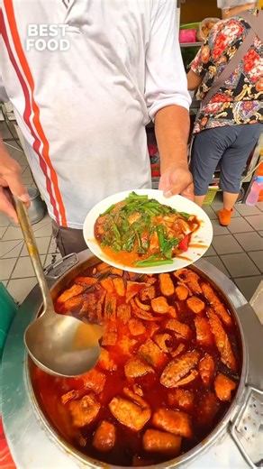 Curry Chee Cheong Fun @ Section 17 Wet Market 😋📍Section 17 Wet Market [non halal]