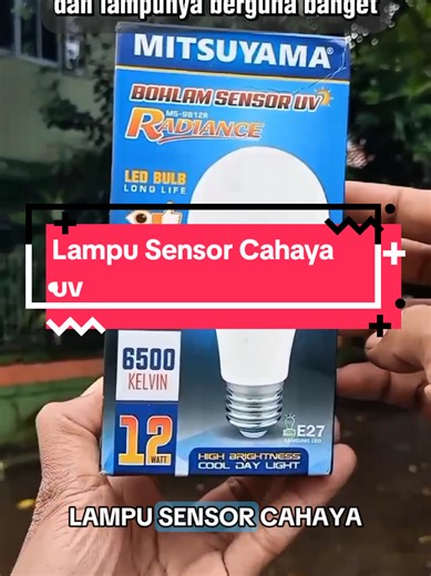 Lampu Sensor Cahaya UV. Sensor Cerdas: Secara otomatis menyala dalam kegelapan dan mati dalam kecerahan untuk efisiensi energi Tahan lama: Dirancang untuk memberikan masa pakai yang panjang untuk meminimalkan penggantian yang sering #lampusensorcahaya #lampuotomatis