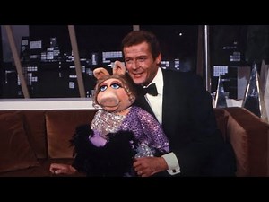 The Muppet Show Episode #524 Roger Moore Intro